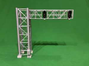 O Scale Cantilever Signal System With Bridge