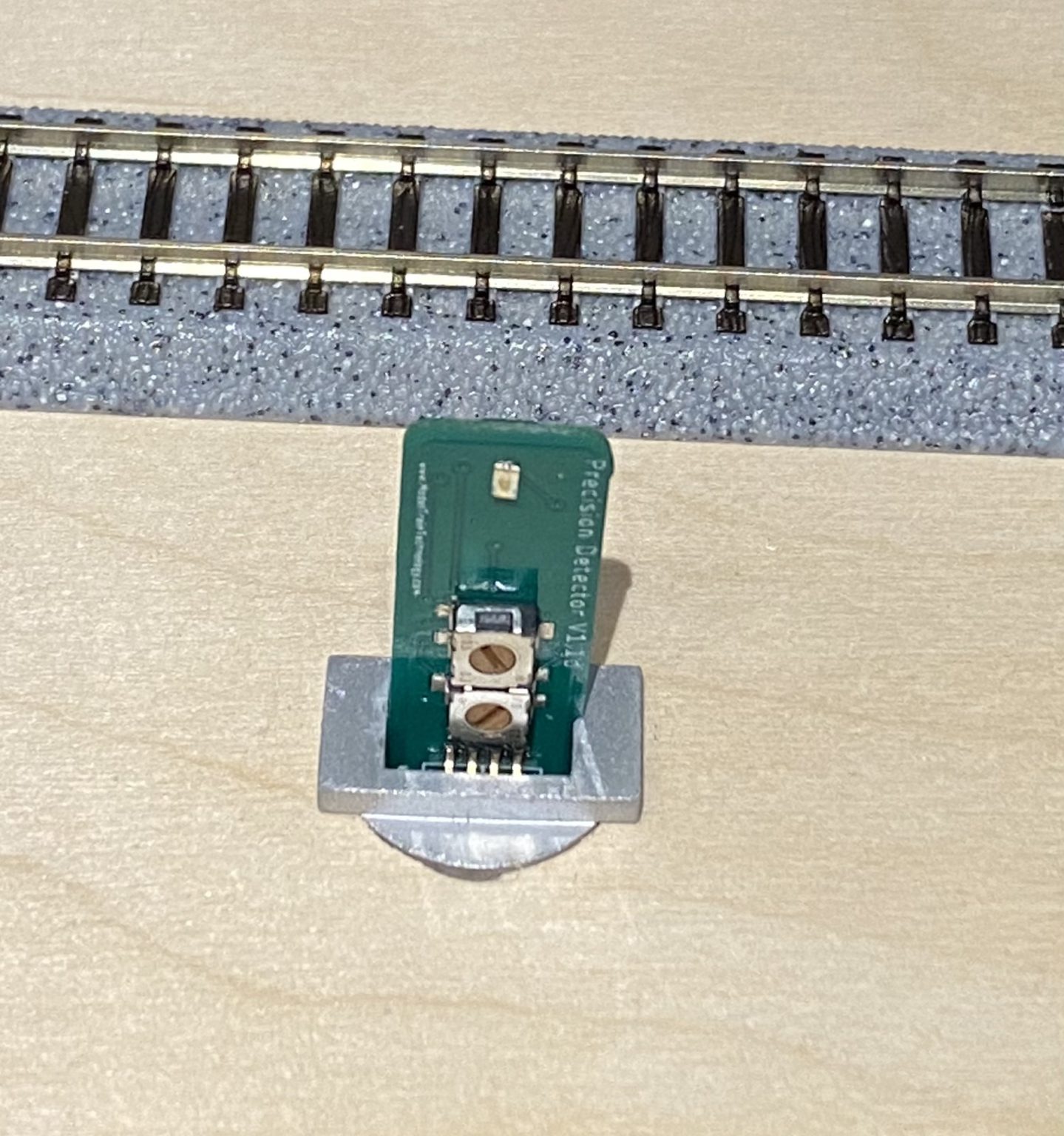 Precision Detector (N,HO, O, G scale) Model Train Technology